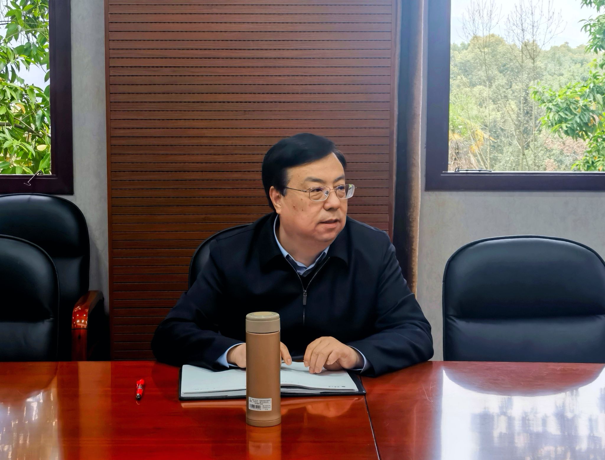 文件名称:王进军校长在学校数字化转型提质座谈会上的讲话.jpg原图大小:2.28MB